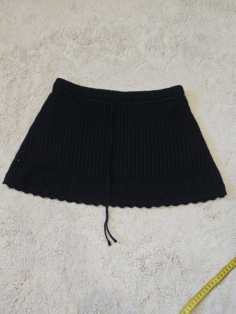 Kimchi Blue Black Elastic Waist Skirt